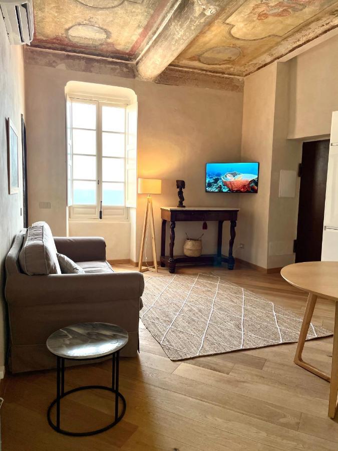 Corallini Luxury Apartments - Boke Apartment Черво Екстериор снимка